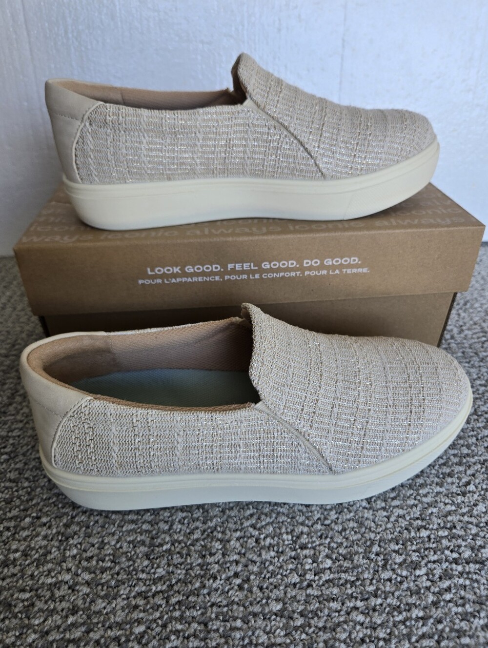 NIB Dr. Scholl's Madison Cloud Metallic Woven Women's Size 8 Platform Sneakers